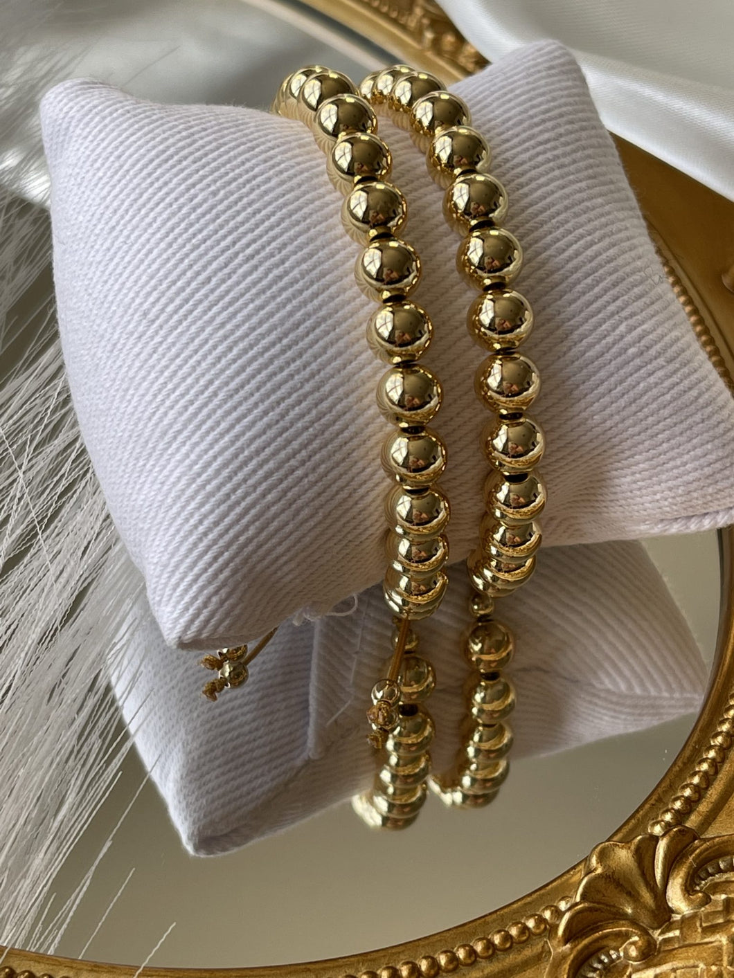 Women’s Gold Bead Bracelet