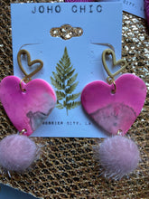 Load image into Gallery viewer, Love is in the Air Earrings